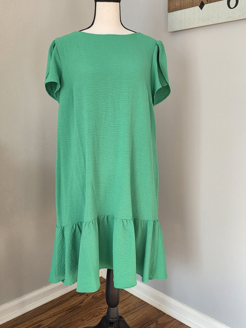 DKNY Green Short Sleeve Dress
